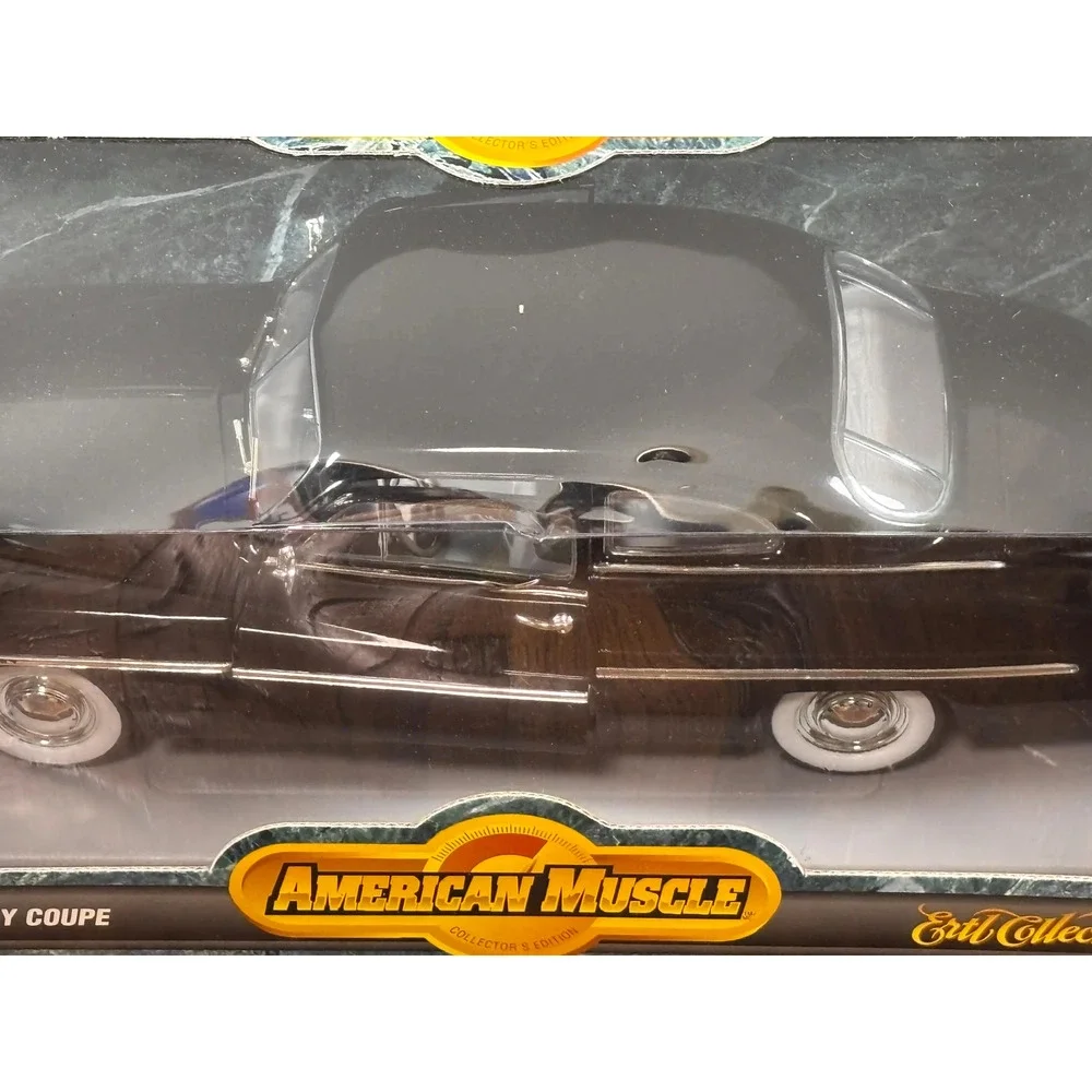 ERTL Collectibles American Muscle Die-Cast 1949 Mercury Coupe 1/18 Black New